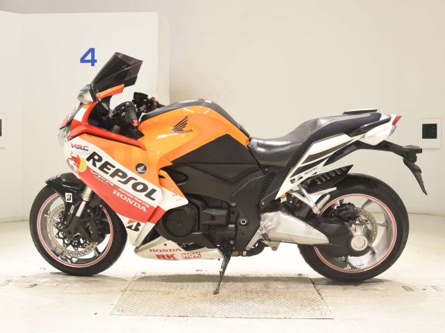 Honda VFR1200FD