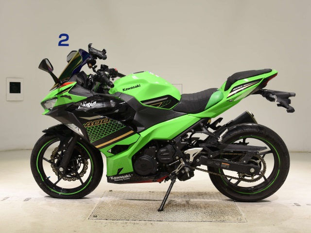 Kawasaki NINJA400-2