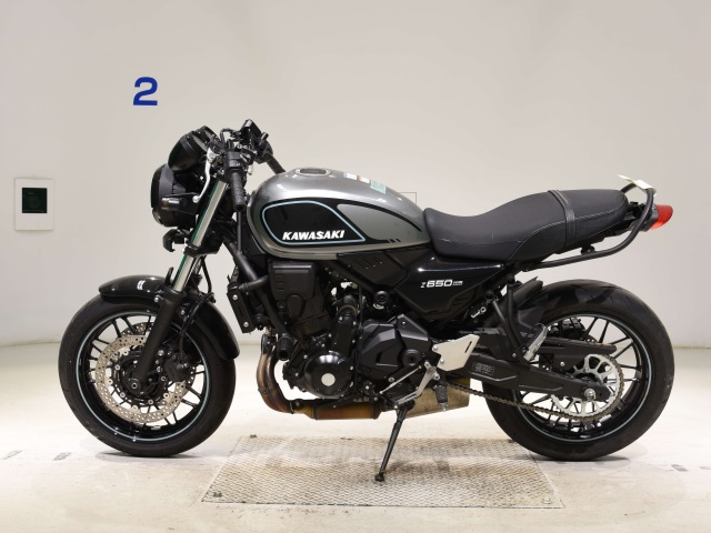 Kawasaki Z650RS