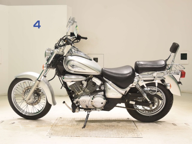 Suzuki INTRUDER 250
