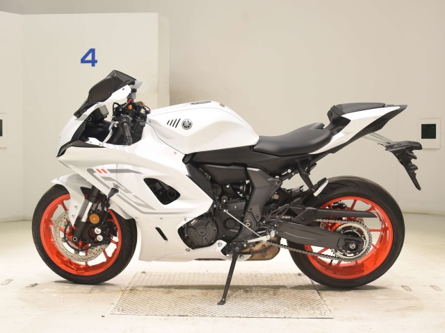 Yamaha YZF-R7-2