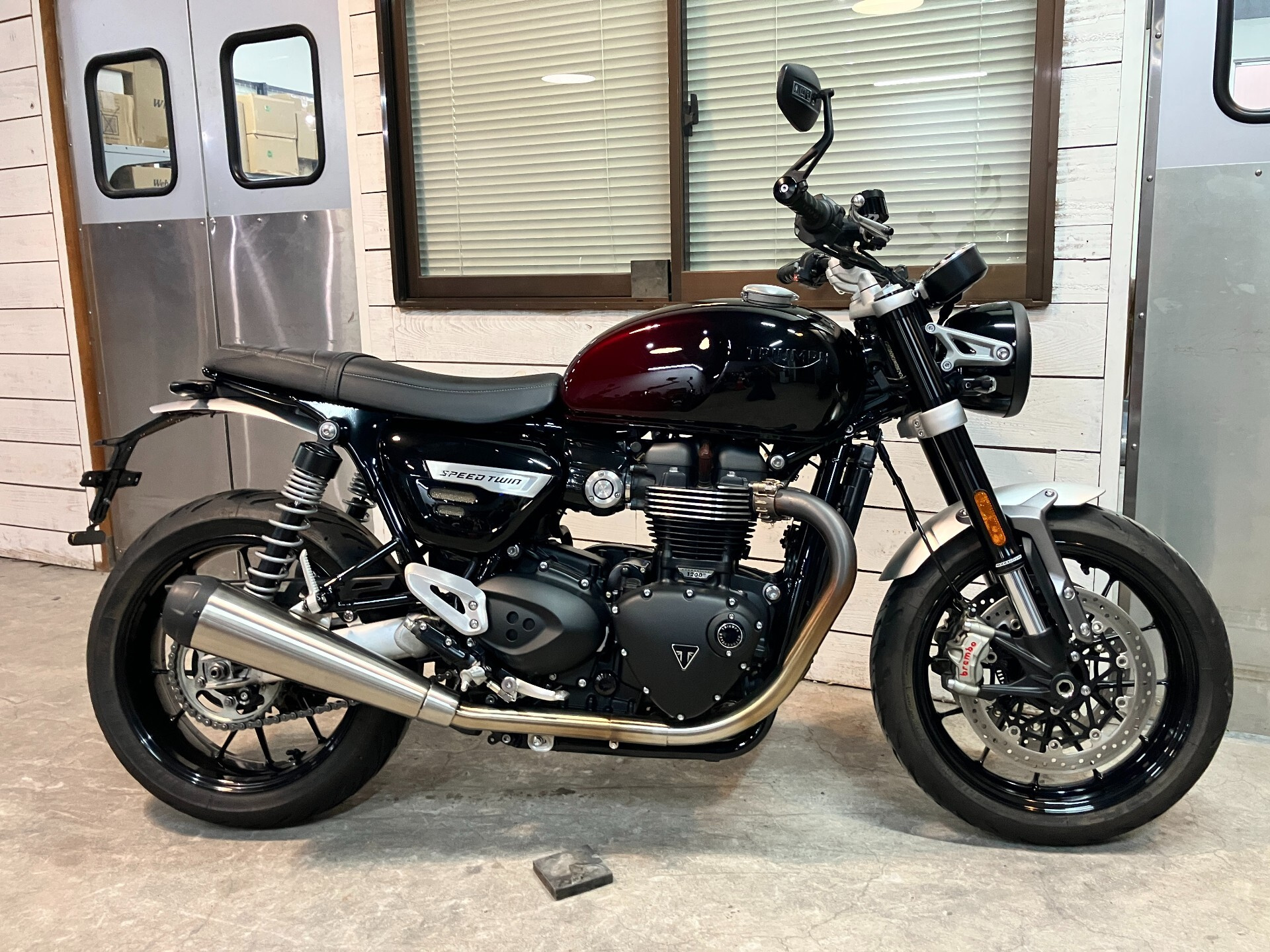 Triumph SPEED TWIN 1200