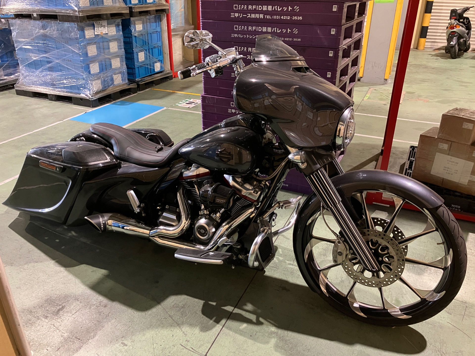 Harley-Davidson CVO Street Glide FLHXSE