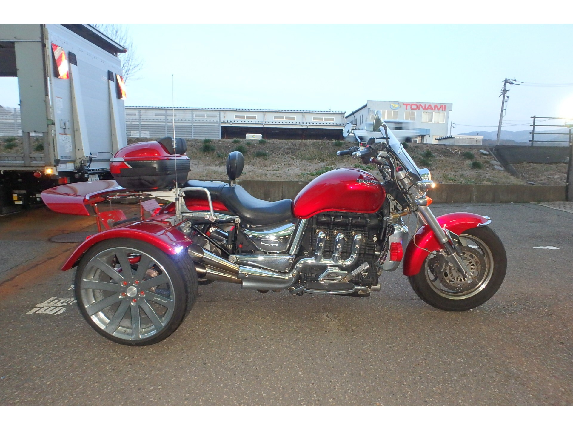 Triumph ROCKET 3 TRIKE