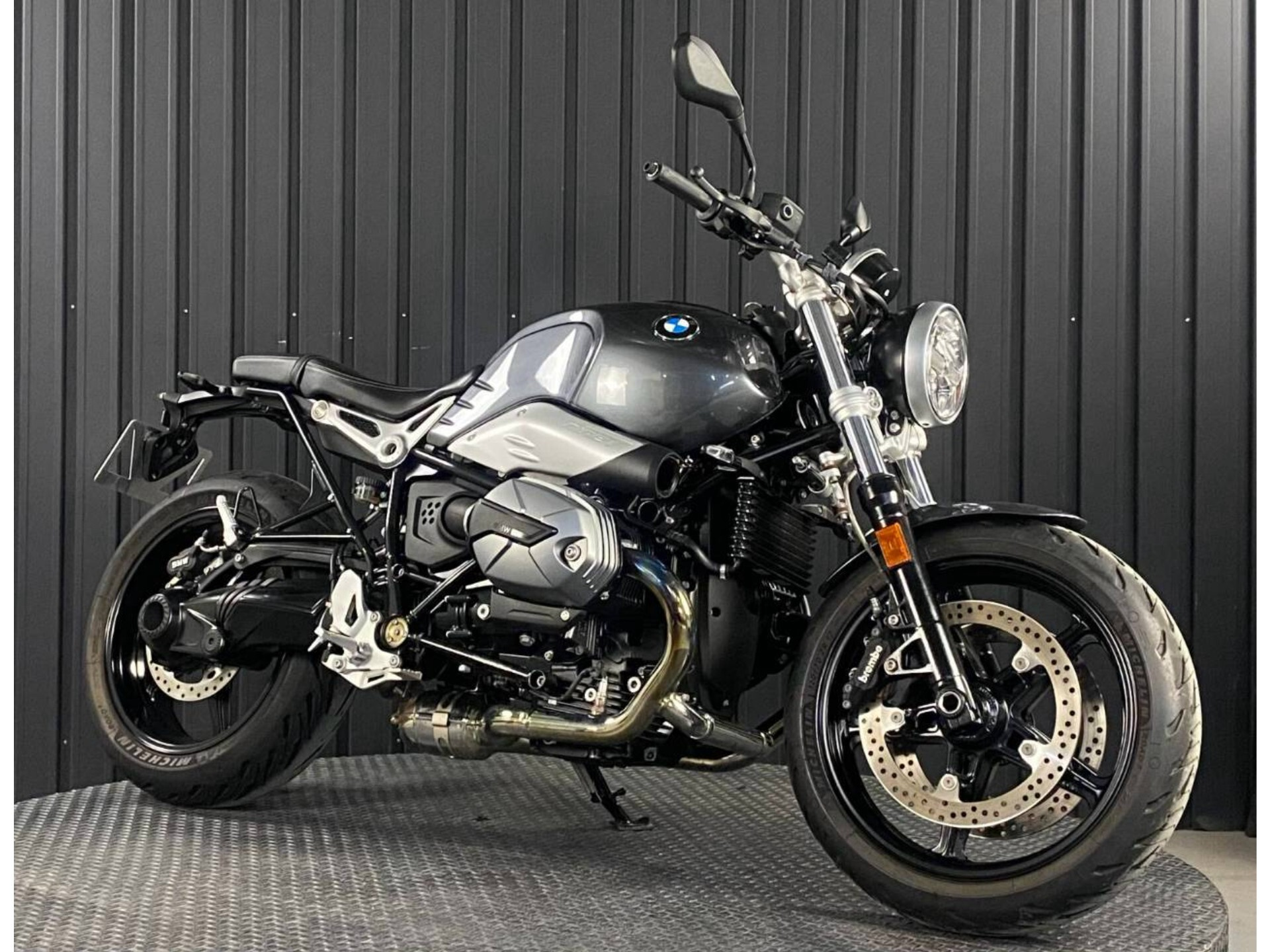 BMW R nineT Pure