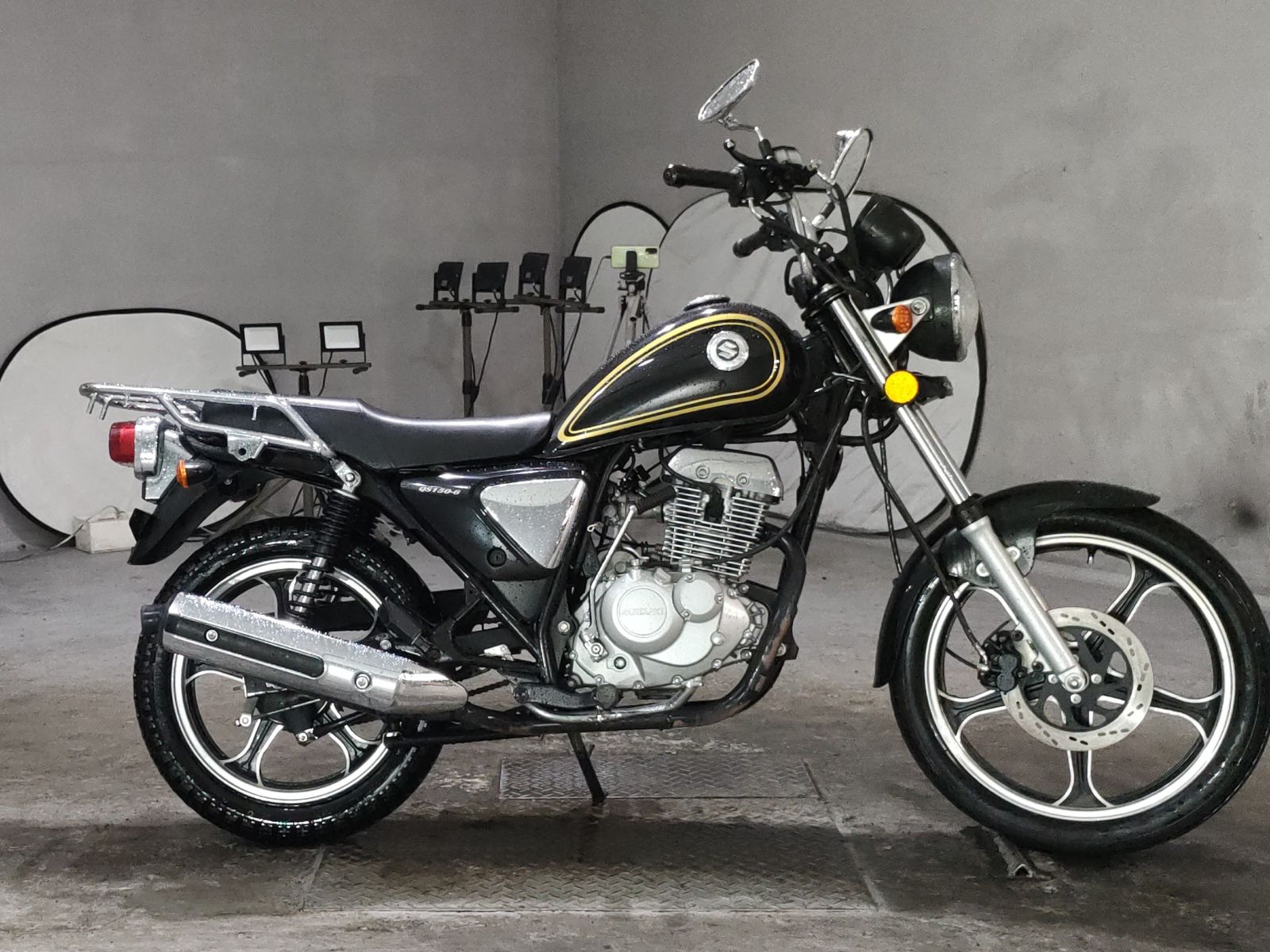 Suzuki QS150