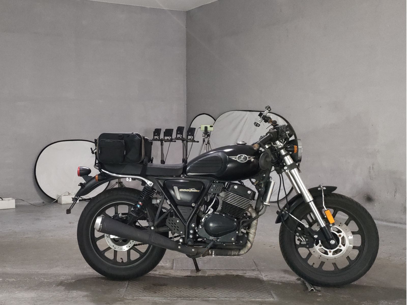 Kawasaki GPX LEGEND 250 TWIN