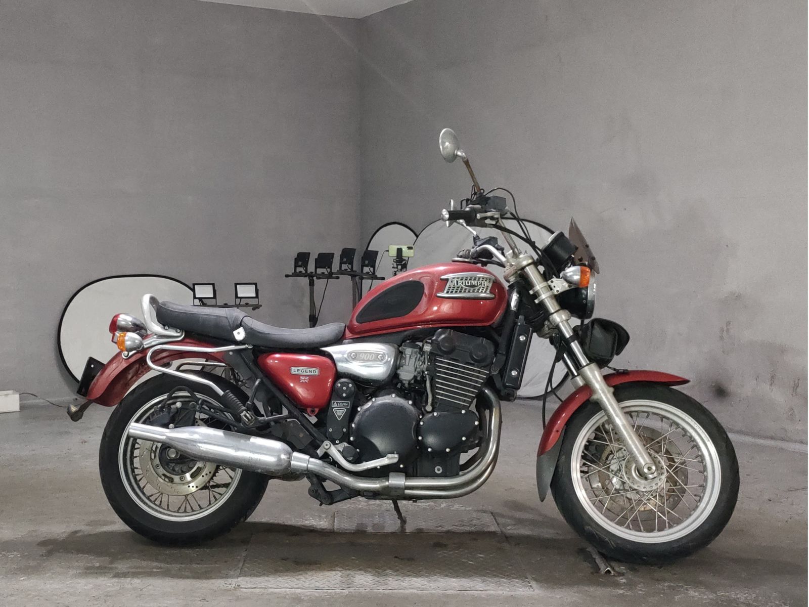Triumph LEGENDTT