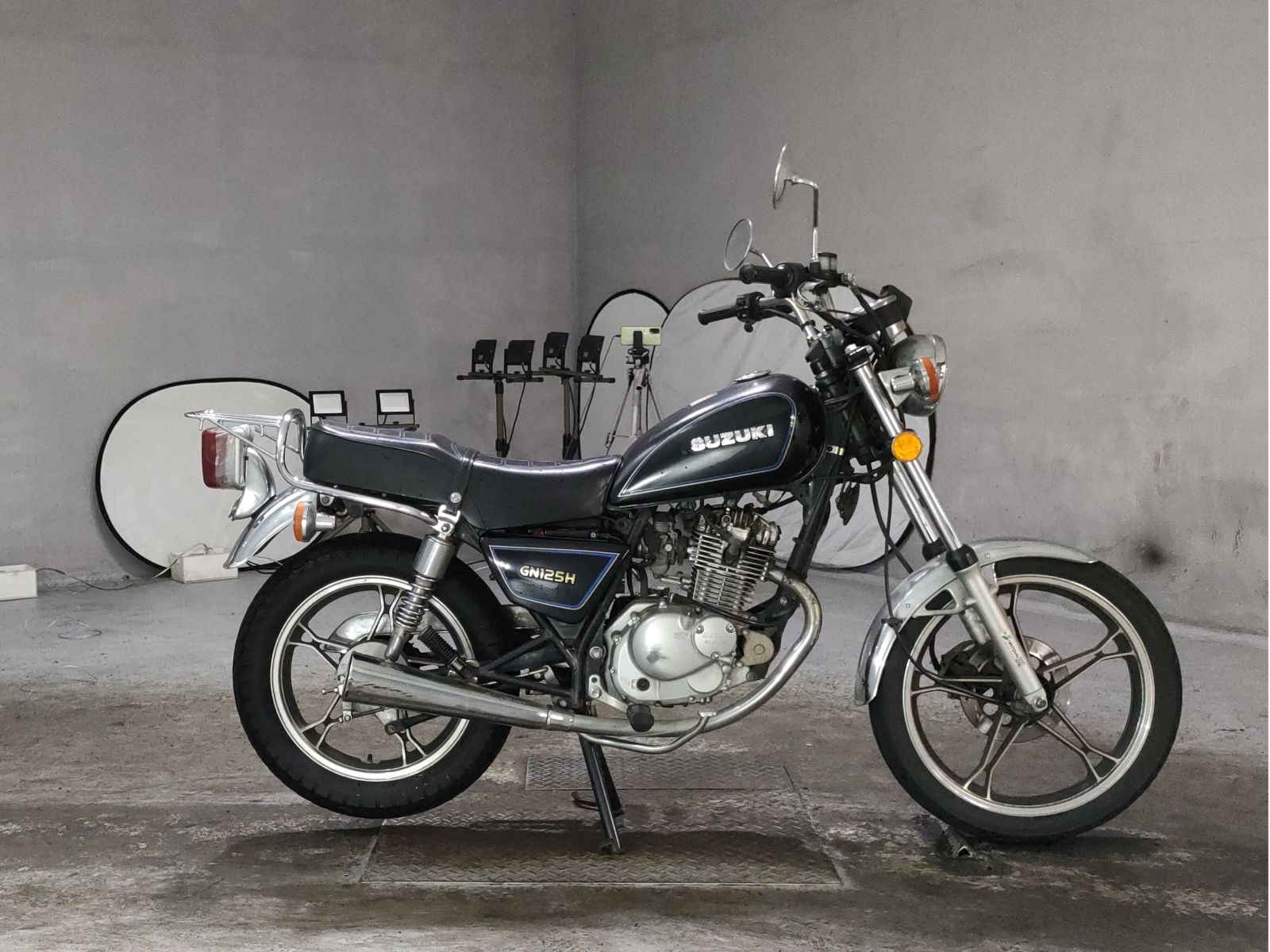 Suzuki GN125H