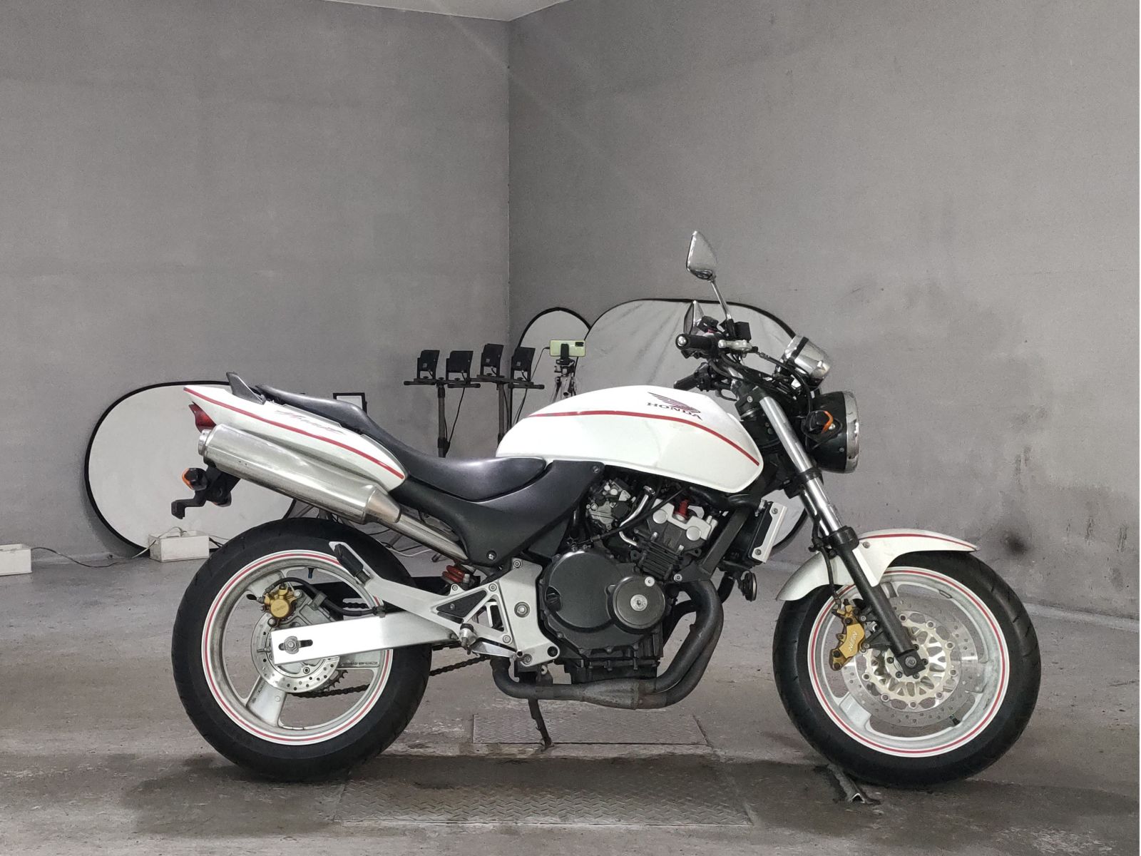 Honda HORNET250