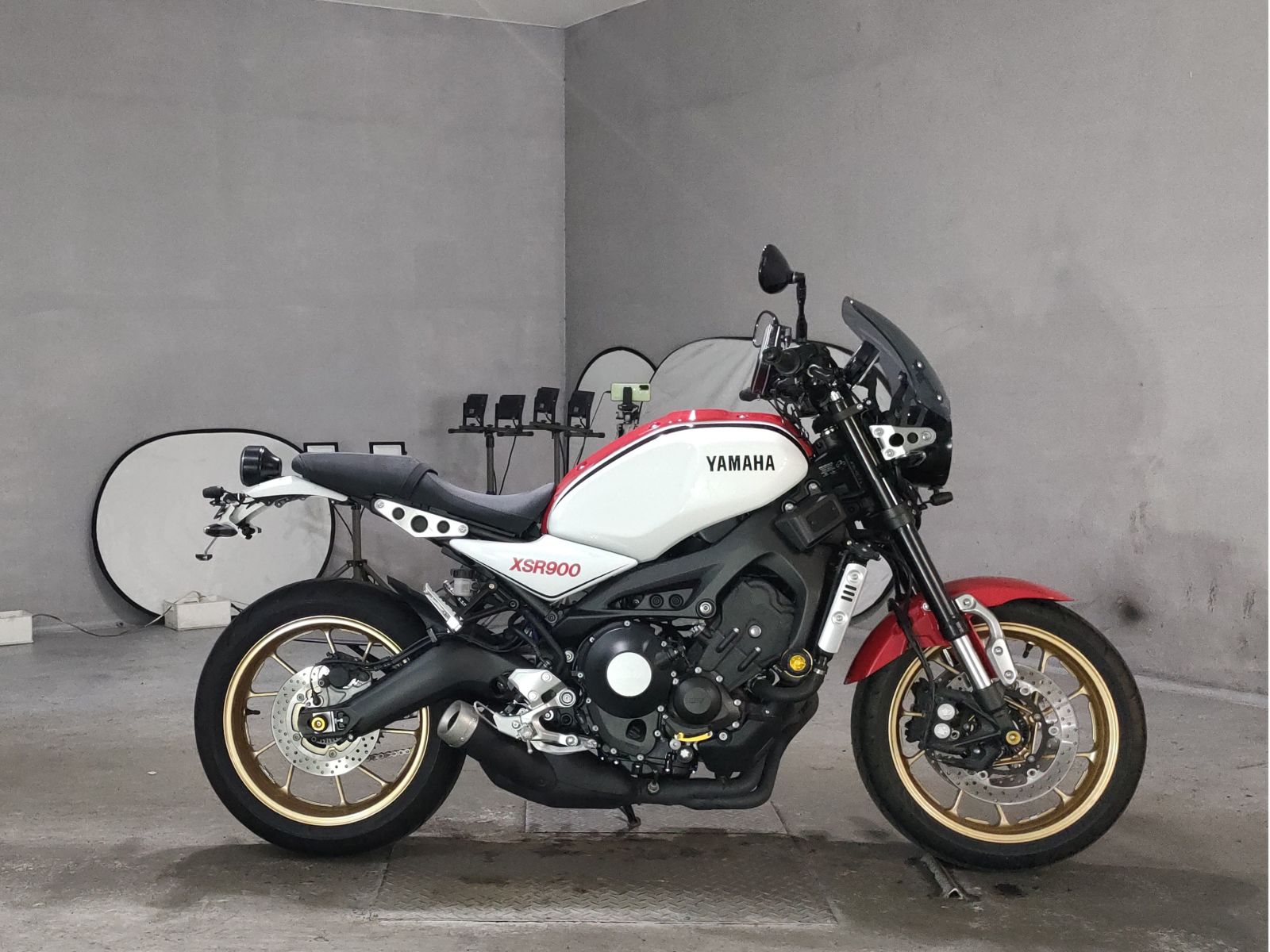 Yamaha XSR900