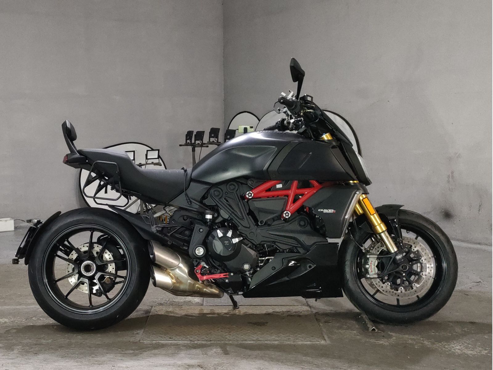 Ducati DIAVEL 1260S