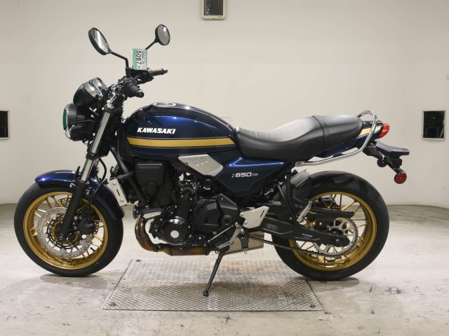 Kawasaki Z650RS