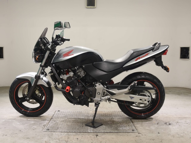 Honda HORNET250