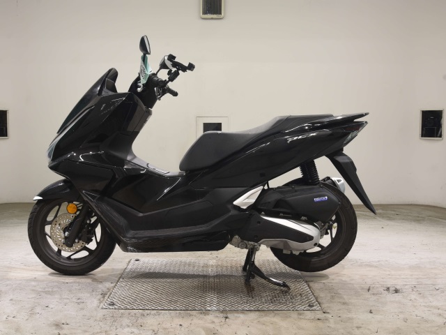 Honda PCX125-4