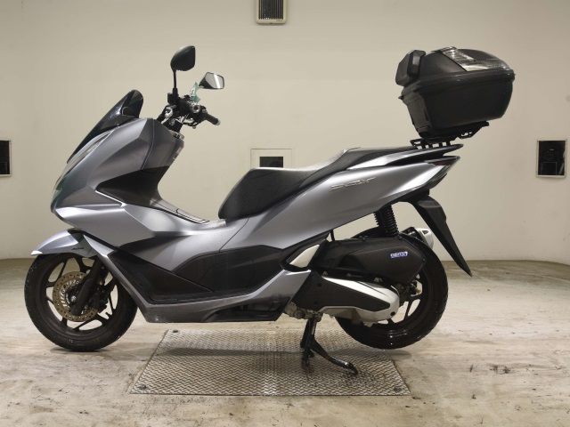 Honda PCX125-4