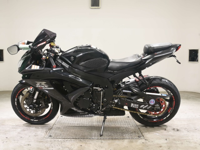 Suzuki GSX-R750