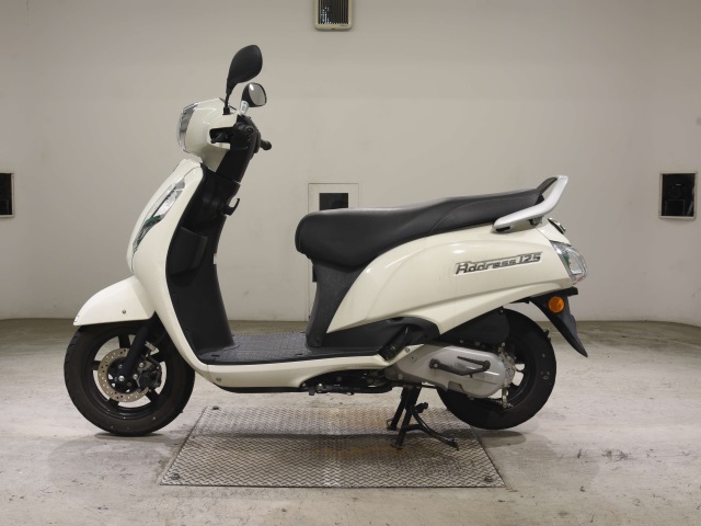 Suzuki ADDRESS 125-2