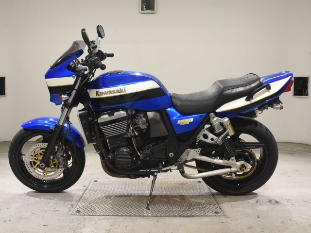 Kawasaki ZRX1100