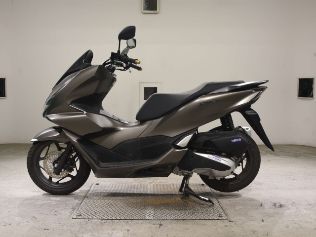 Honda PCX125-4