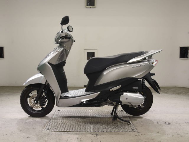 Honda LEAD 125