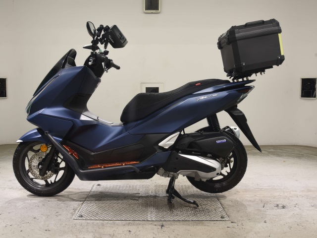 Honda PCX125-4