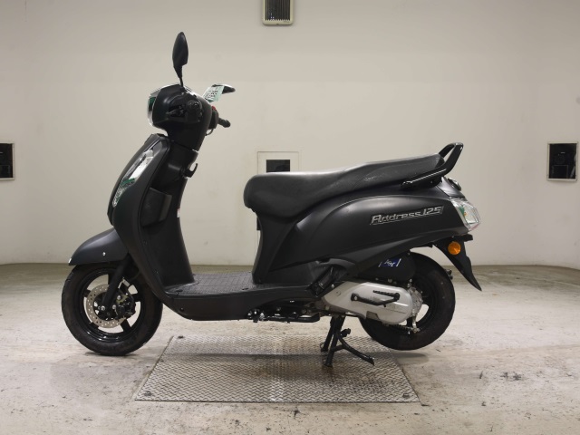 Suzuki ADDRESS 125-2