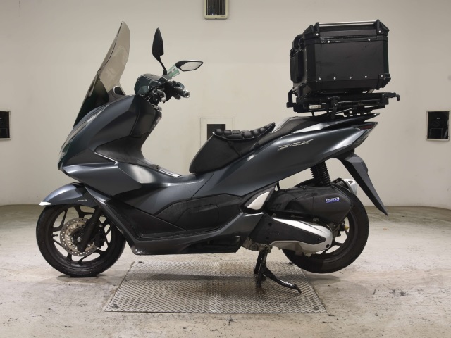 Honda PCX125-4