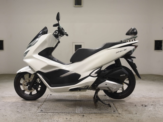 Honda PCX125-3