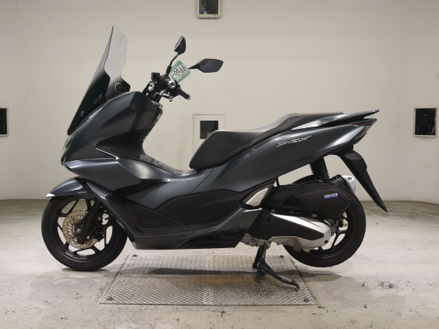 Honda PCX125-4