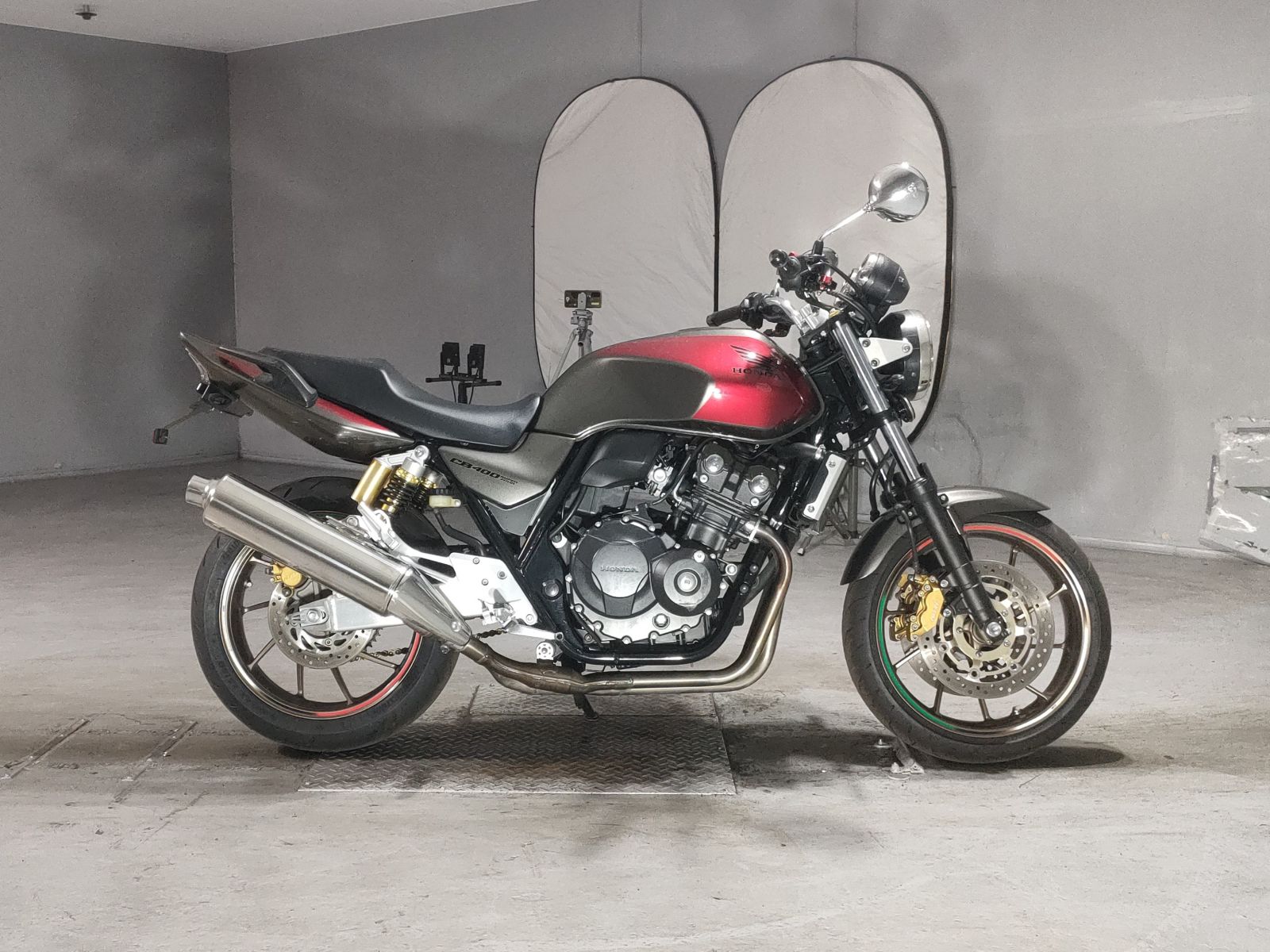 Honda CB400SFV-4