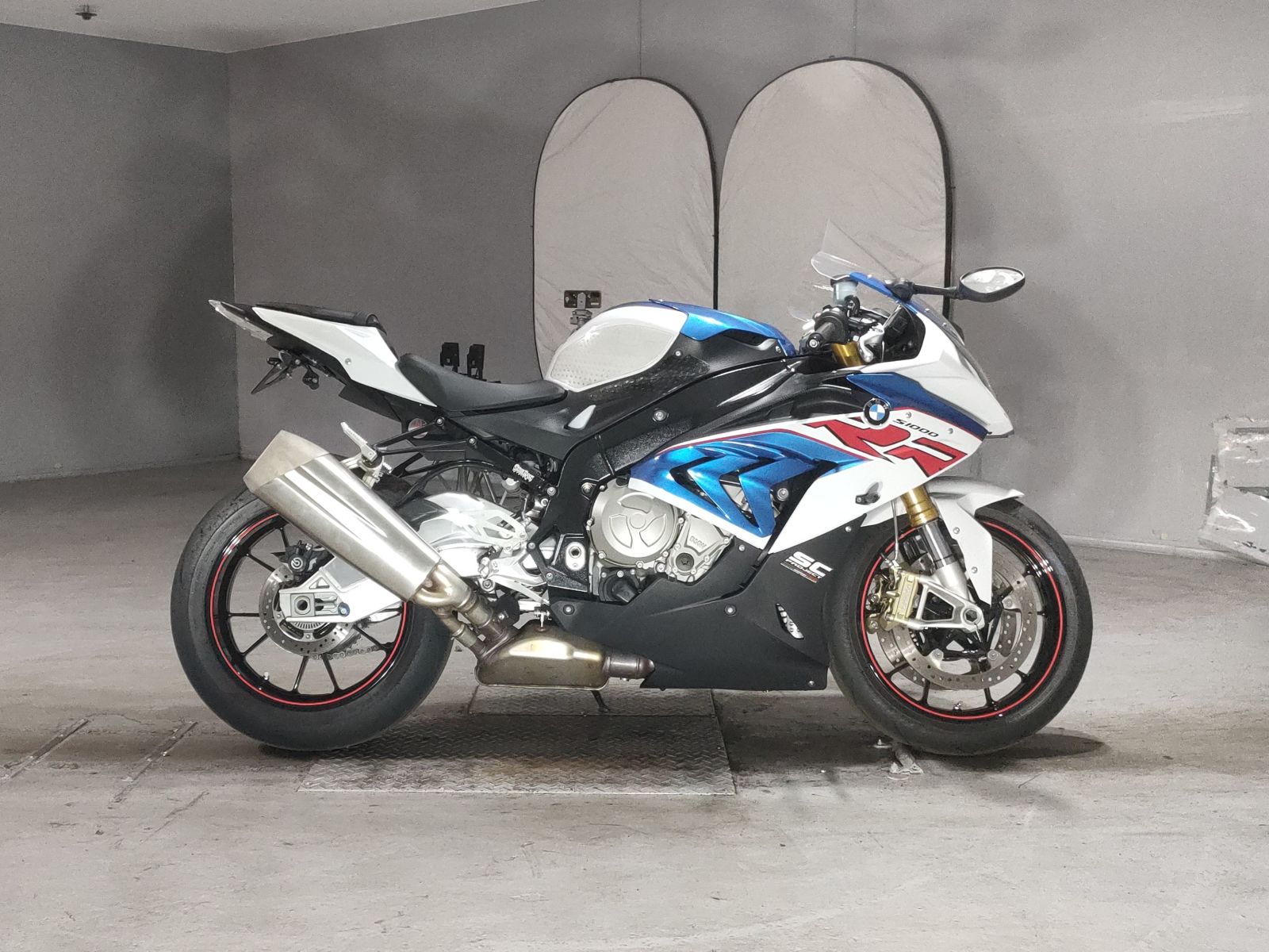BMW S1000RR