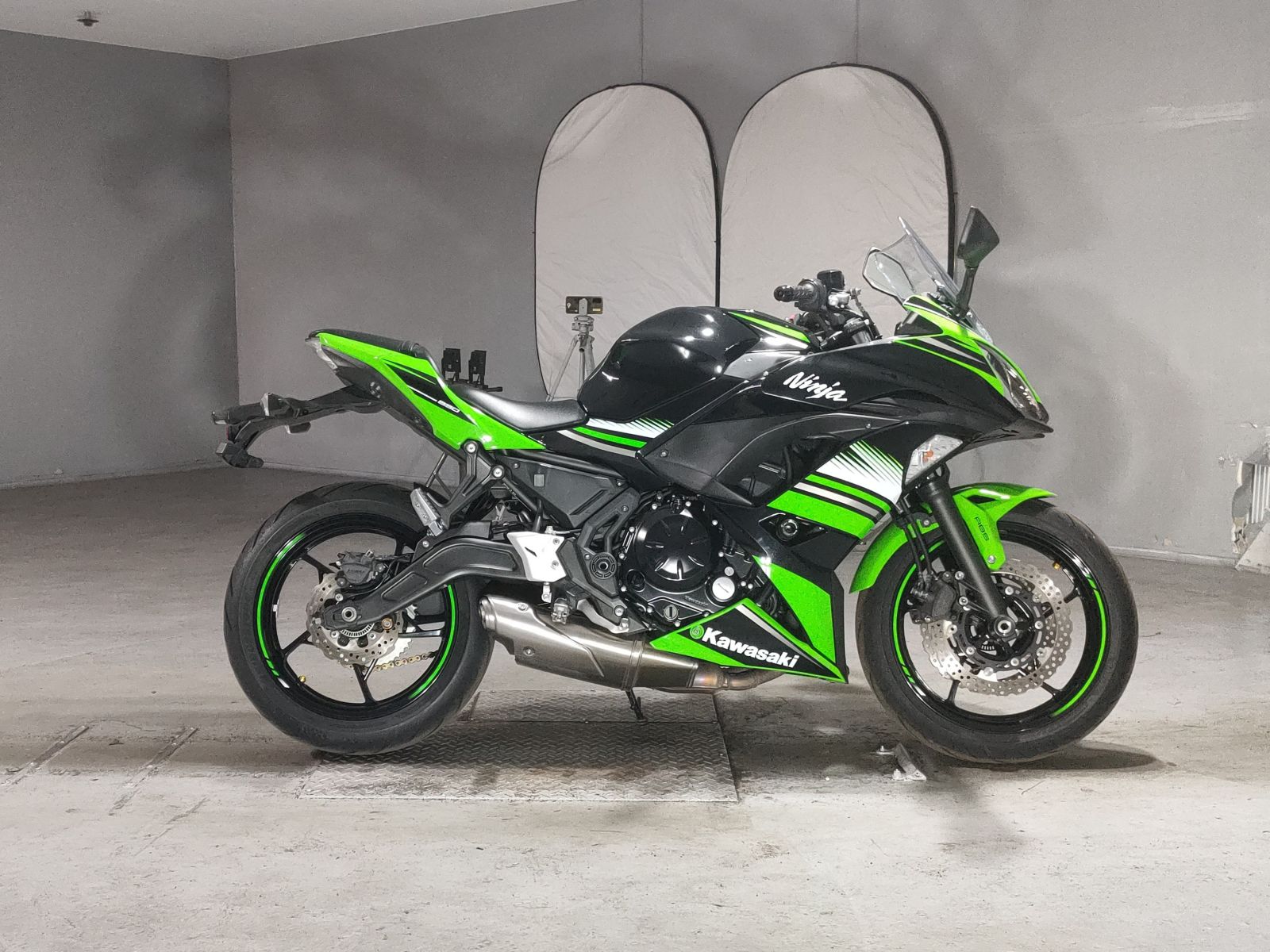 Kawasaki NINJA650