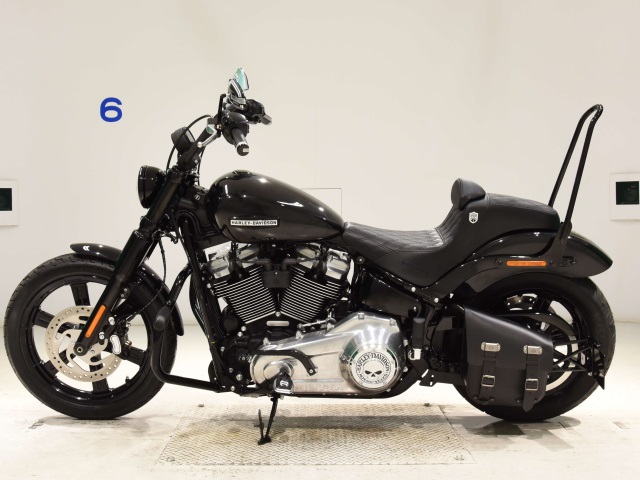 Harley-Davidson Street Bob FXBB1920