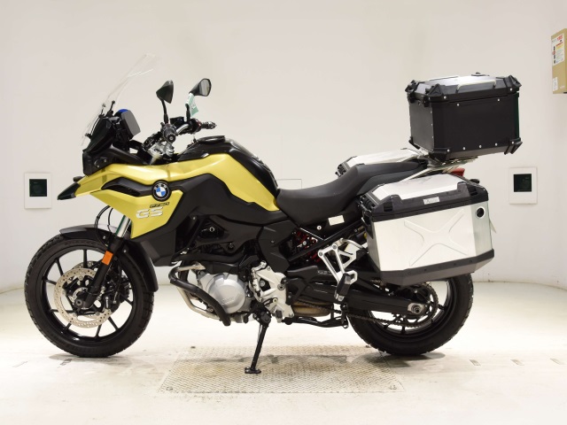 BMW F750GS