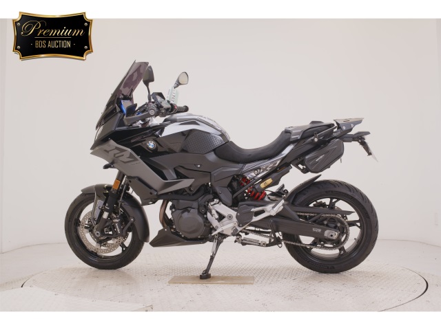BMW F900XR