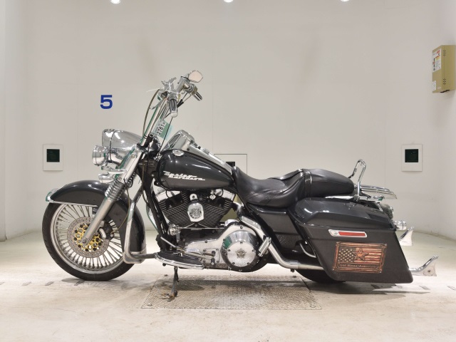 Harley-Davidson Road King Custom FLHRS1450