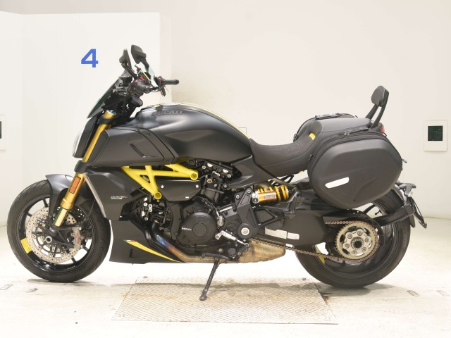 Ducati DIAVEL 1260S