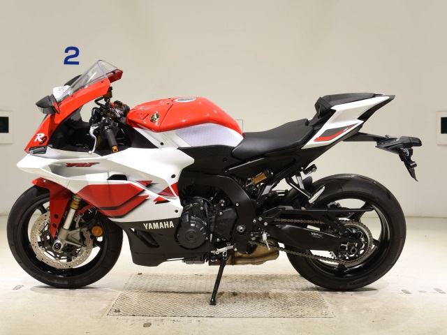 Yamaha YZF-R9