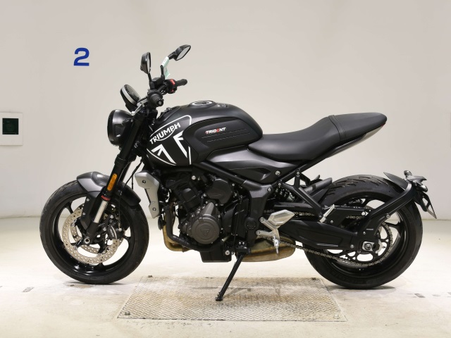 Triumph TRIDENT 660