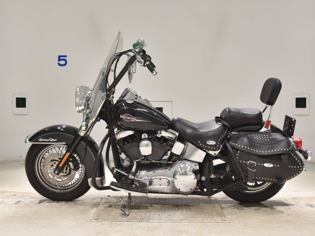 Harley-Davidson Electra Glide Classic FLHTC1450