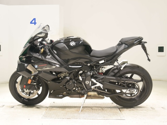 BMW S1000RR