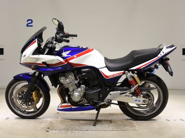 Honda CB400SFV-4 BOLDOR