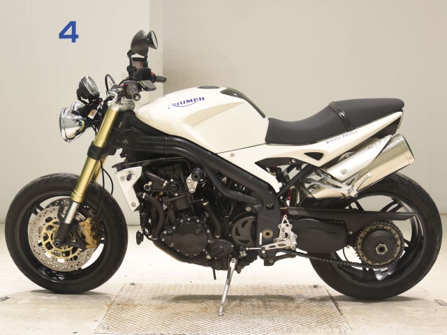 Triumph SPEED TRIPLE