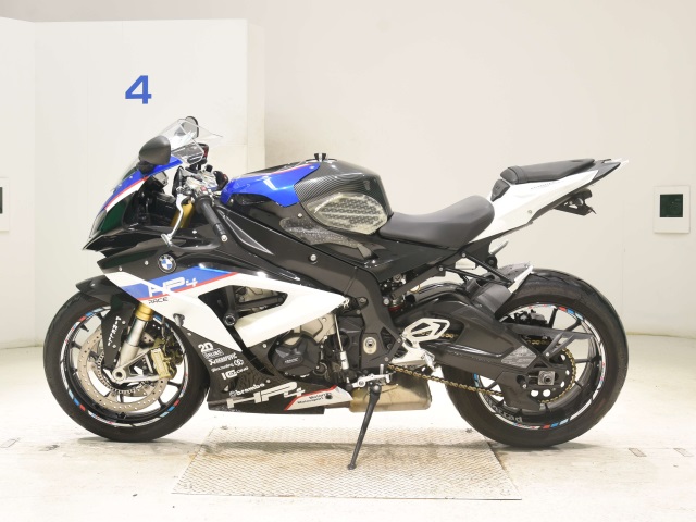 BMW S1000RR