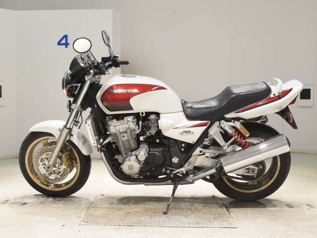Honda CB1300SF