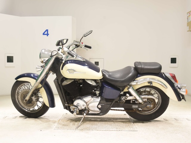 Honda SHADOW400