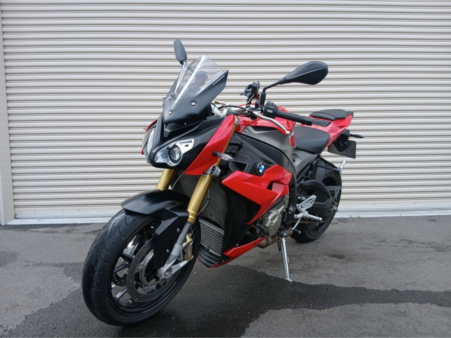 BMW S1000R