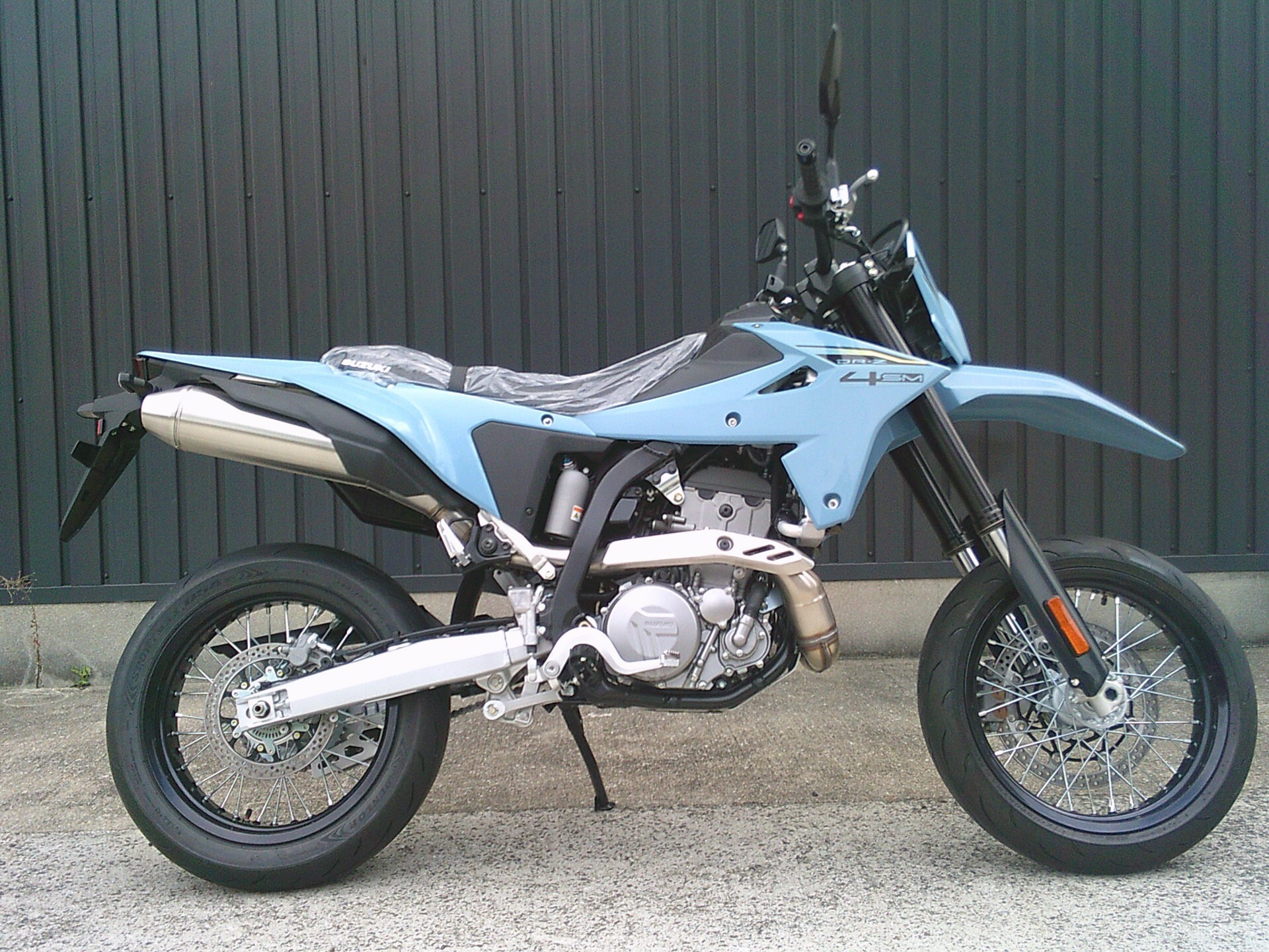 Suzuki DR-Z4SM