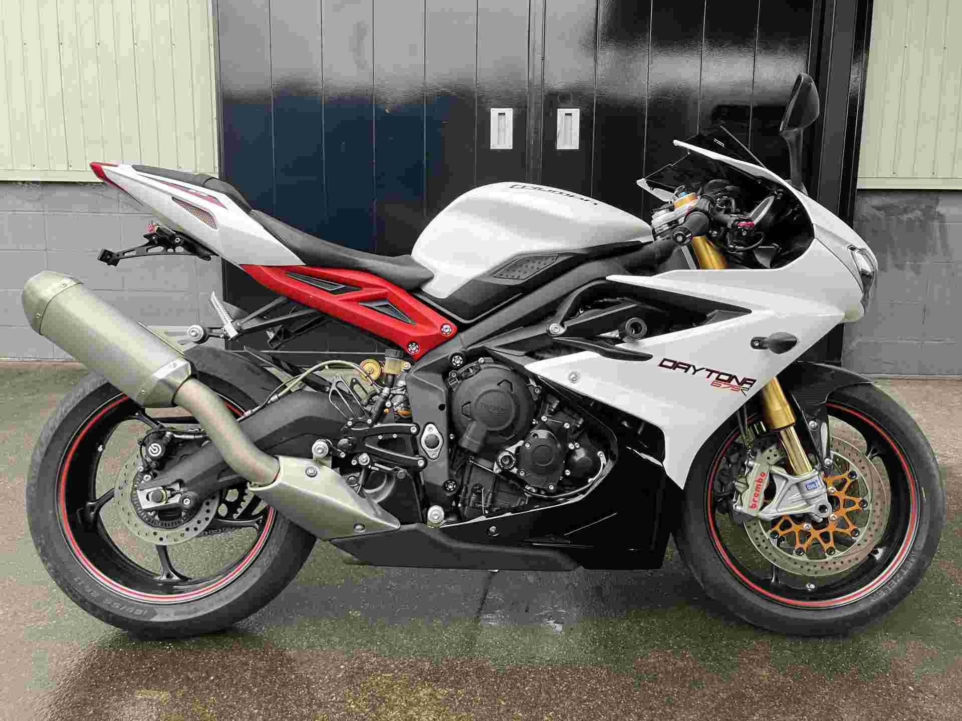 Triumph DAYTONA 675R ABS